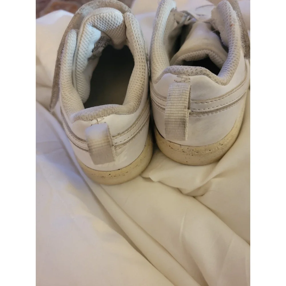 Nike Court Borough Low 2 White Leather Hook & Loop Trainers Size 10c Childrens